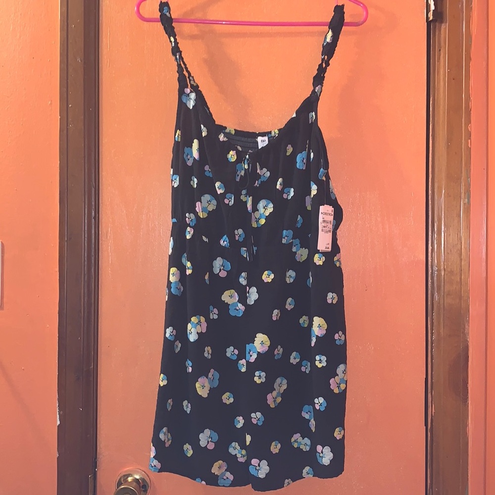 *3 for $25* BP Black w/ flowers Romper Shorts Size L
